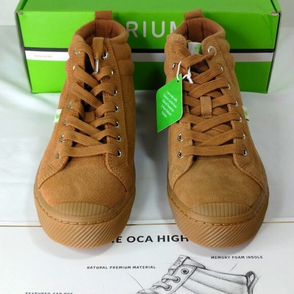 NIB Cariuma OCA High All Camel Suede Sneaker Unisex Men 7.5 Women 9 - Picture 3 of 7